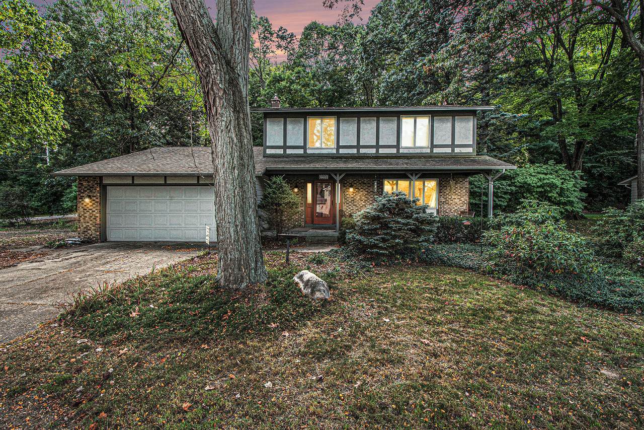 6986 Cimarron Drive - Photo 1