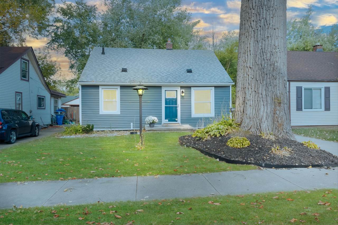 24426 Lehigh Street - Photo 1