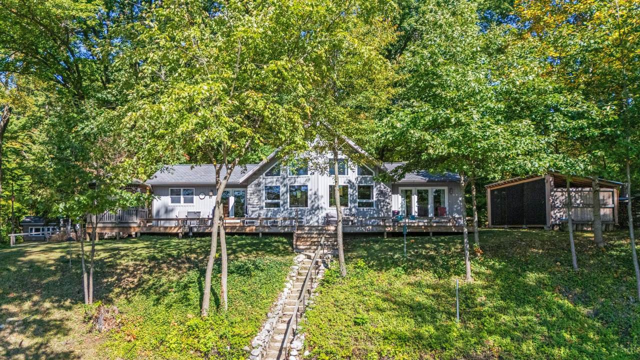 620 Warren Woods Road - Photo 1