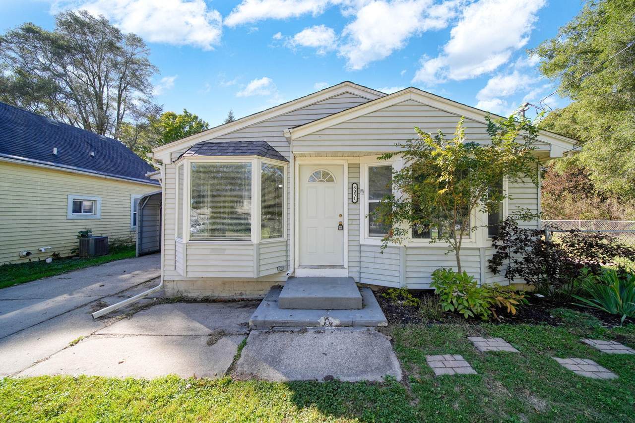 6031 Rutherford Avenue - Photo 1