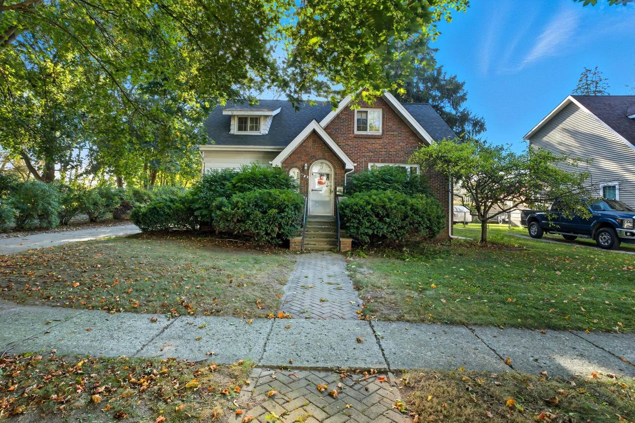 69067 Forest Avenue - Photo 1