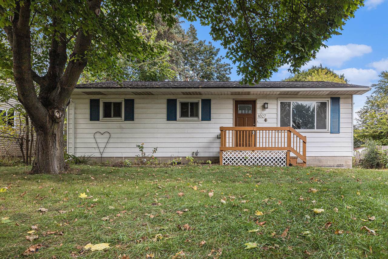 1027 Parkwood Avenue - Photo 1