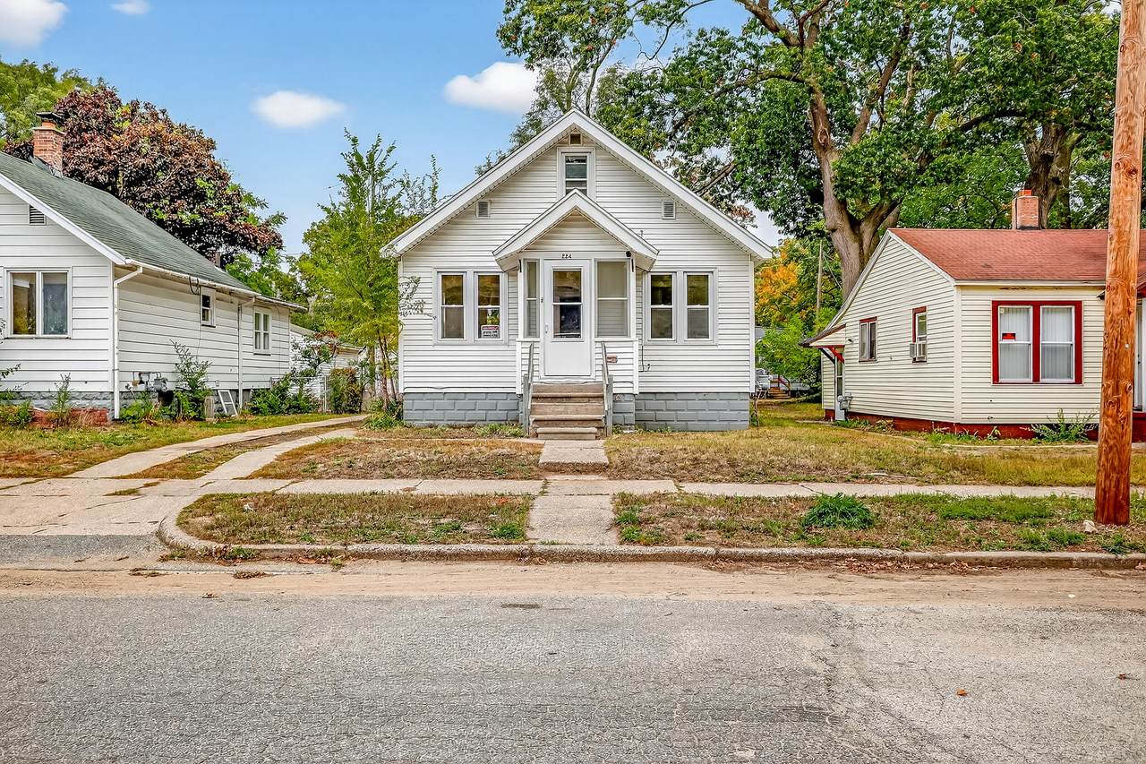 224 Lincoln Avenue - Photo 1