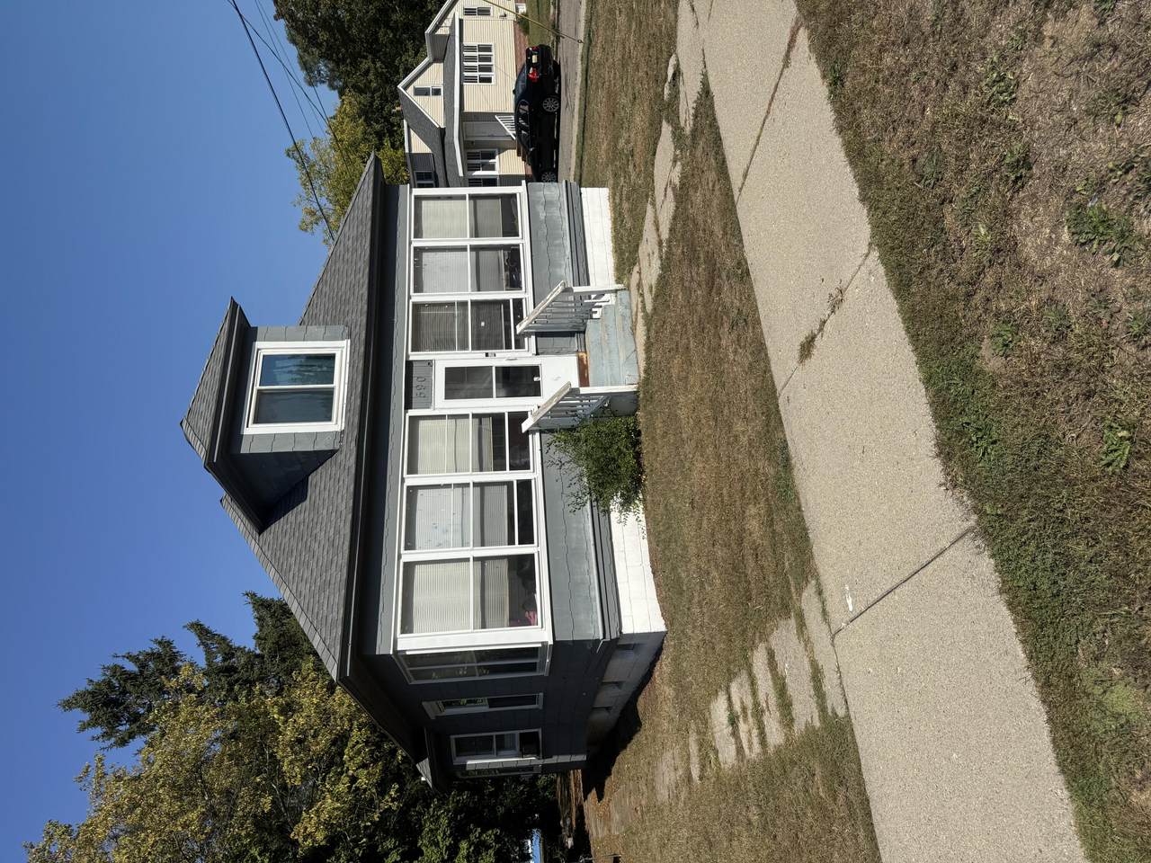 590 Mclaughlin Avenue - Photo 1
