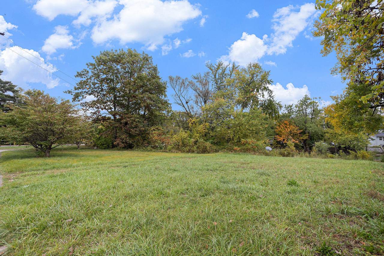 108 River Drive - Photo 1