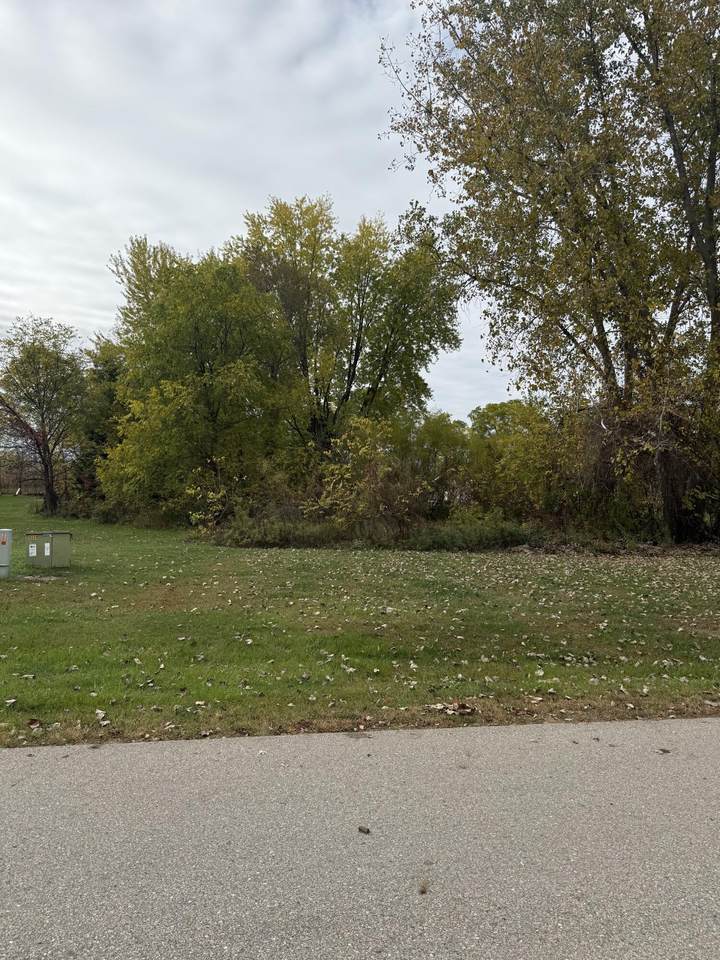 771 Shore Drive - Photo 1