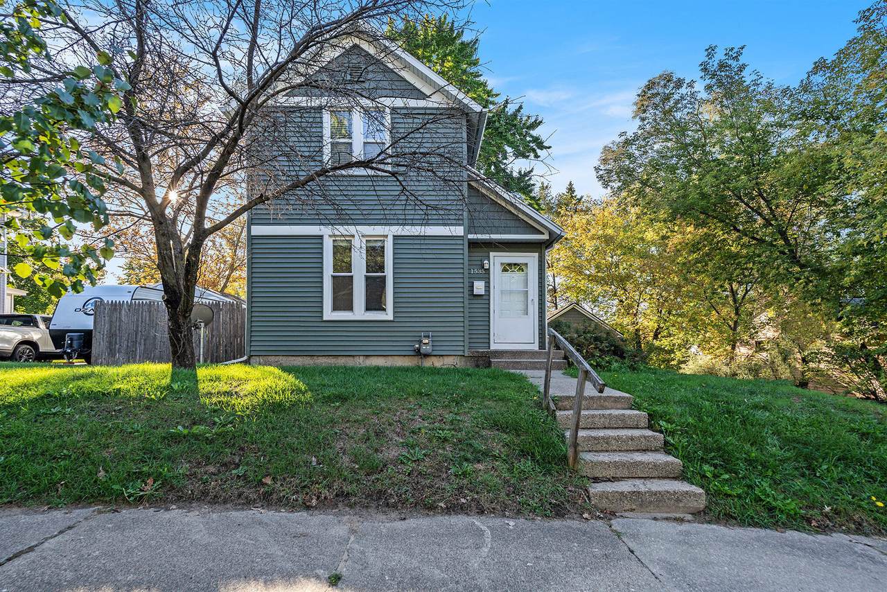 1535 Colorado Avenue - Photo 1