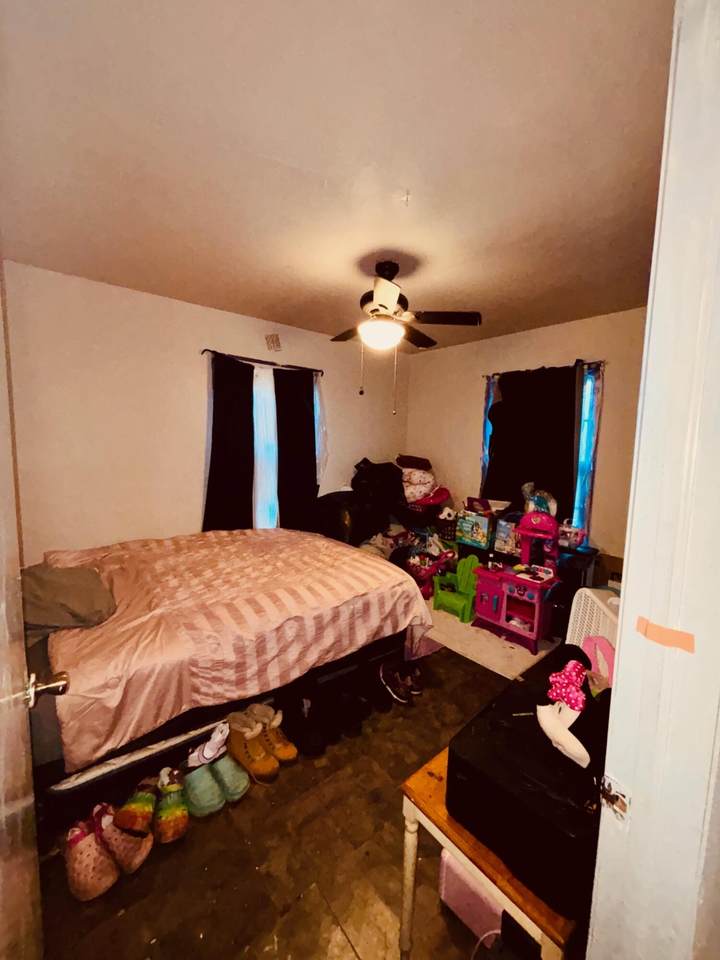 1079 Hurd Avenue - Photo 1