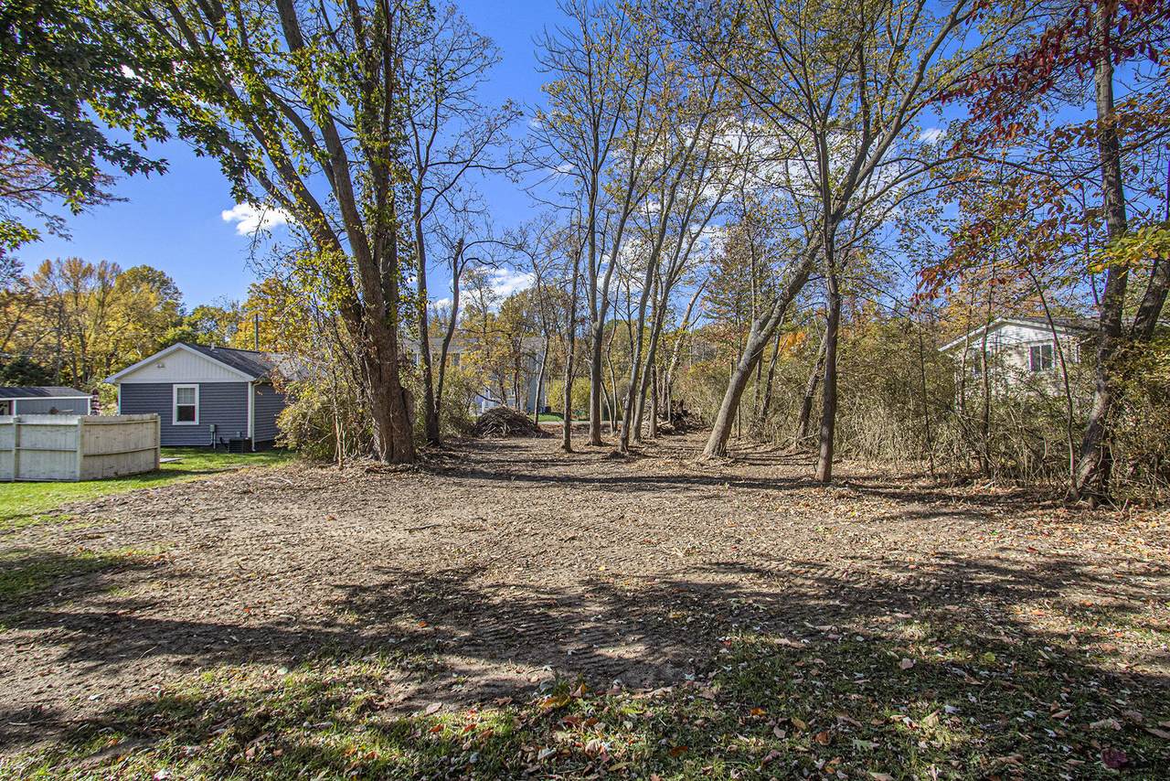 000 Pershing Avenue - Photo 1