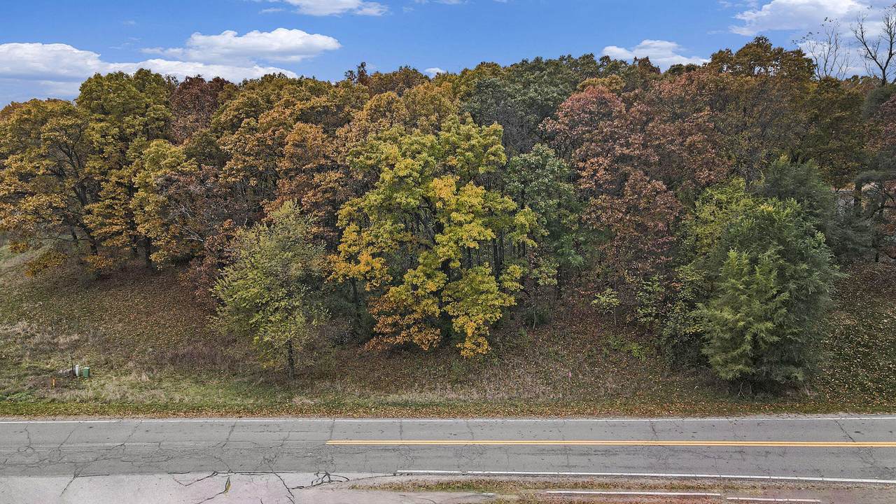 896 Ridge Road - Photo 1