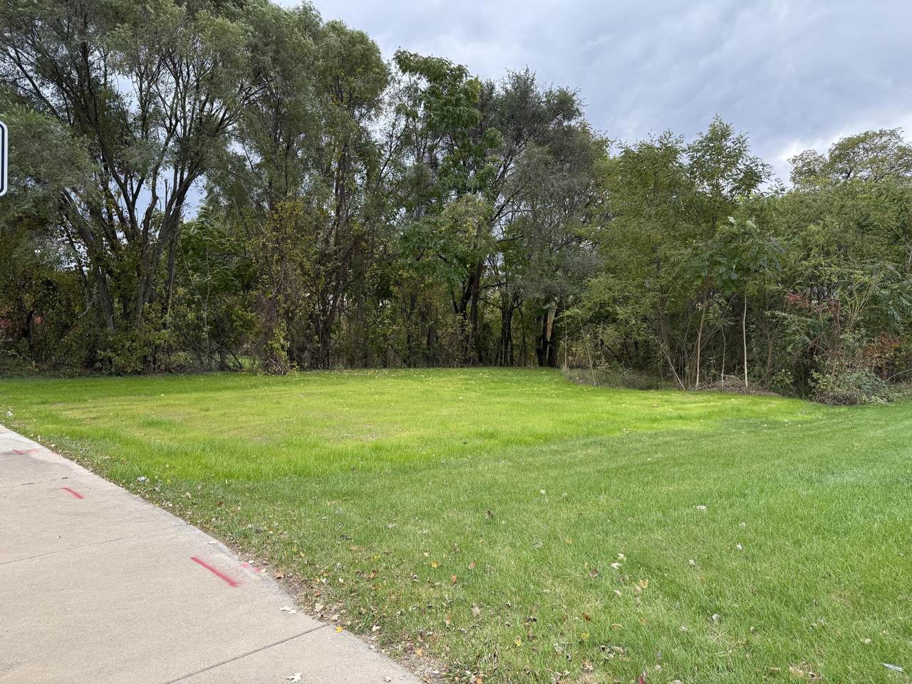 695 Michigan Avenue - Photo 1