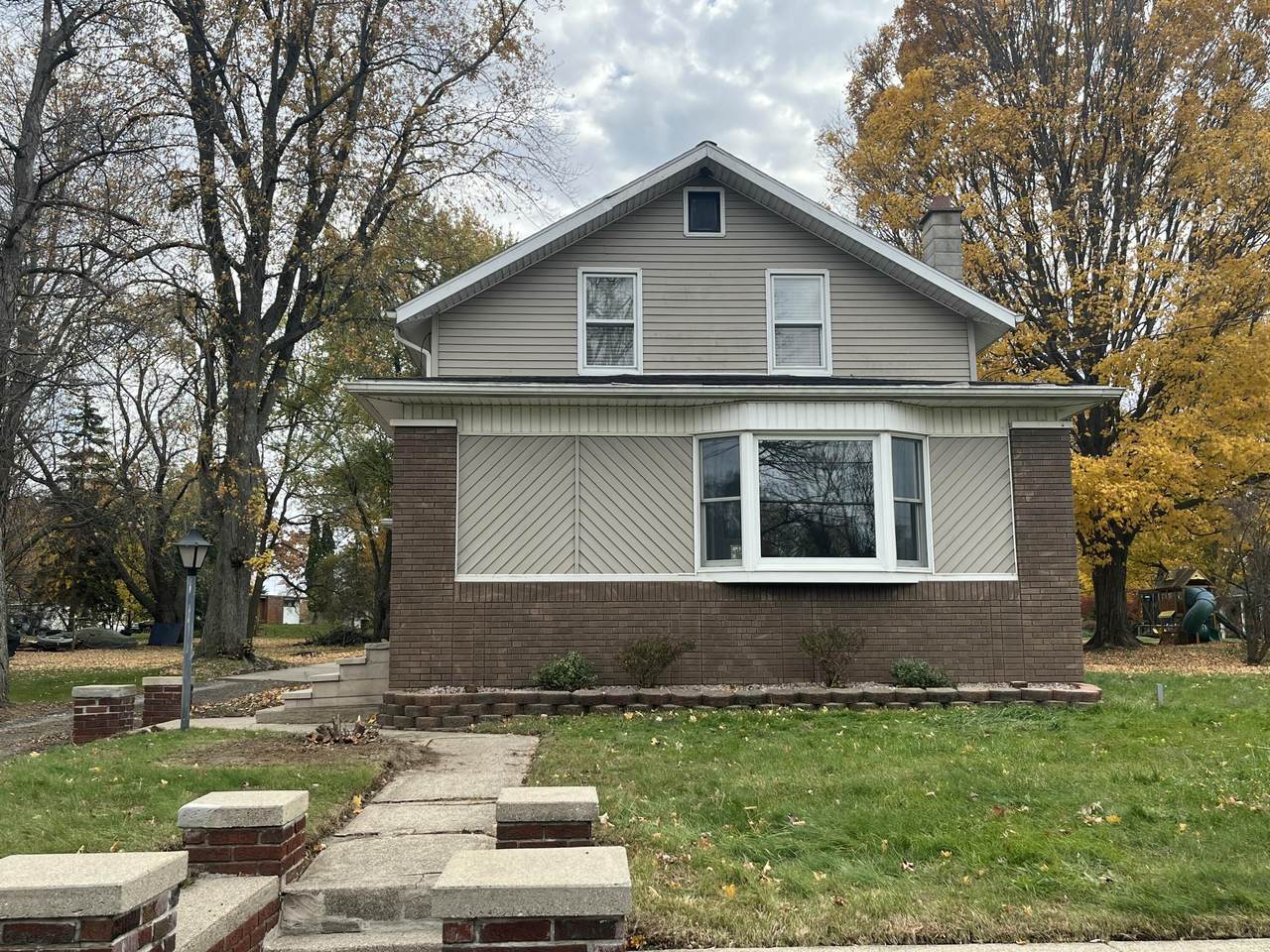 460 Chicago Street - Photo 1