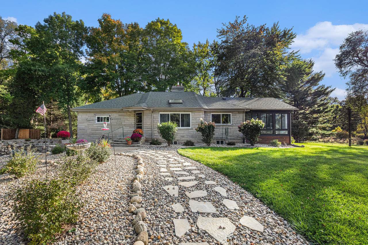 1836 Platt Street - Photo 1