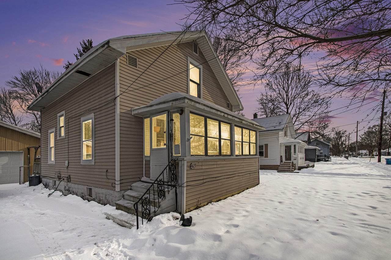 423 14th Street - Photo 1