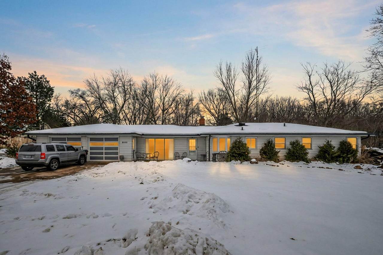 1451 Park Road - Photo 1