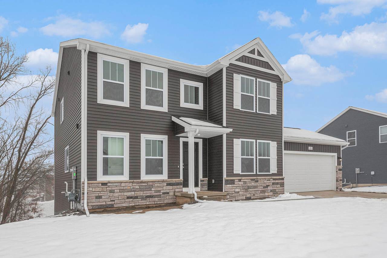 9406 Snow Valley Drive - Photo 1