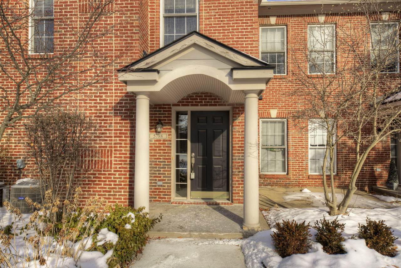 5788 Hampshire Lane - Photo 1