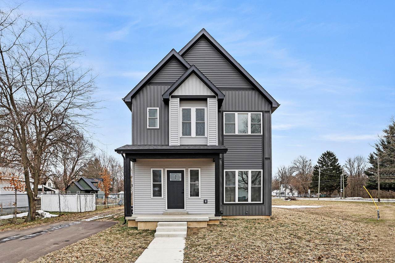 102 Mill Street - Photo 1