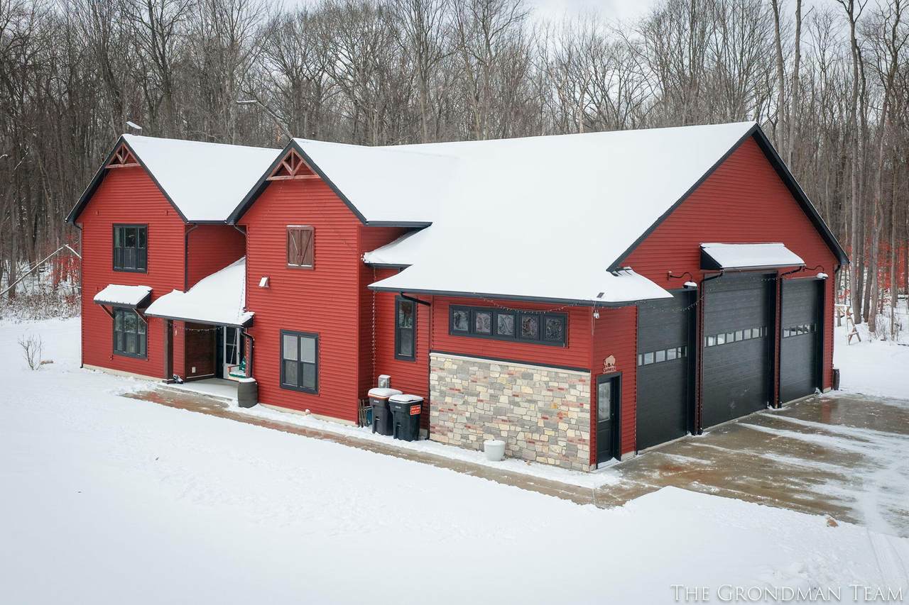 10711 Stump Street - Photo 1