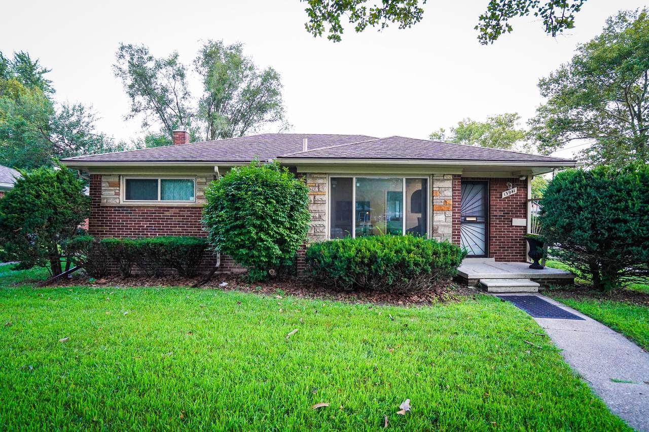 13941 Pearson Street - Photo 1