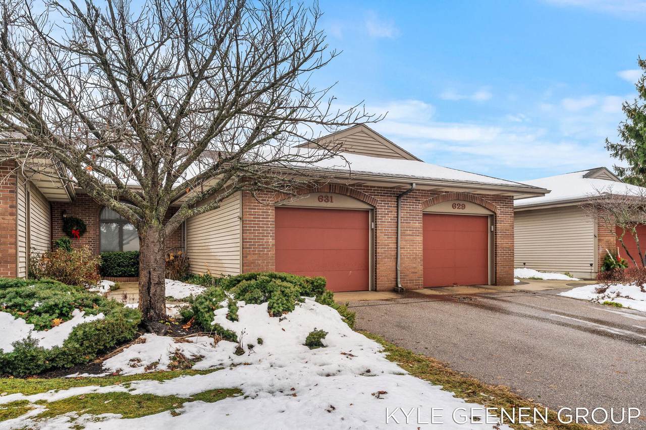 631 Spring Lane - Photo 1