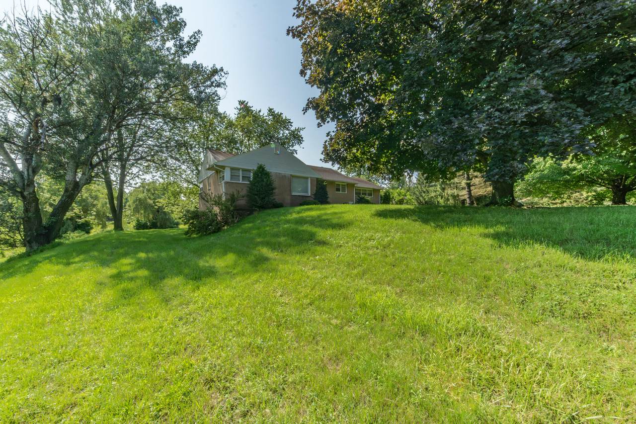 18485 Ridge Road - Photo 1
