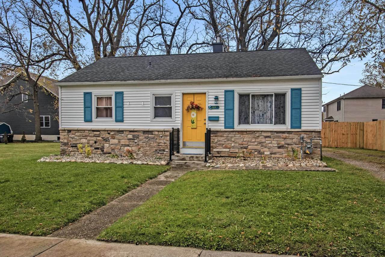 809 Kalamazoo Street - Photo 1