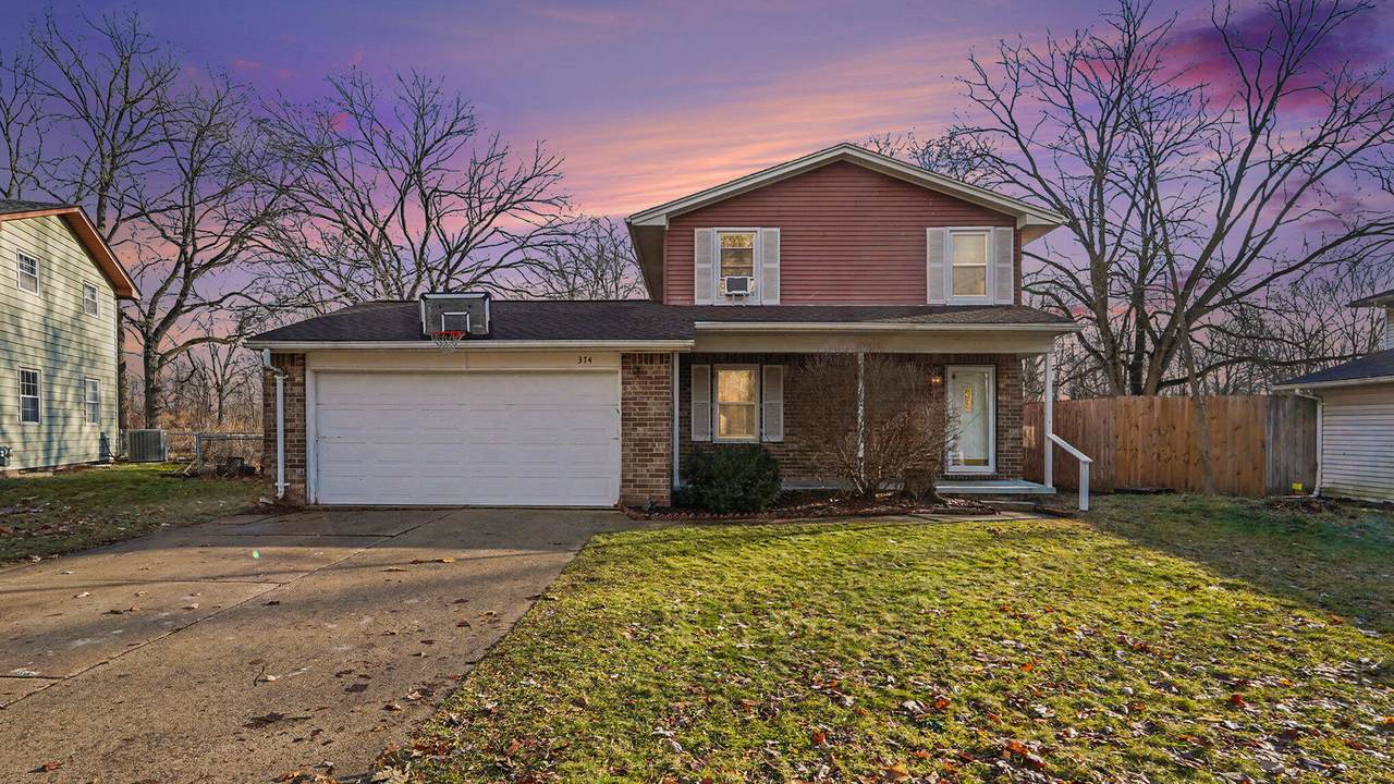 374 Greentree Lane - Photo 1