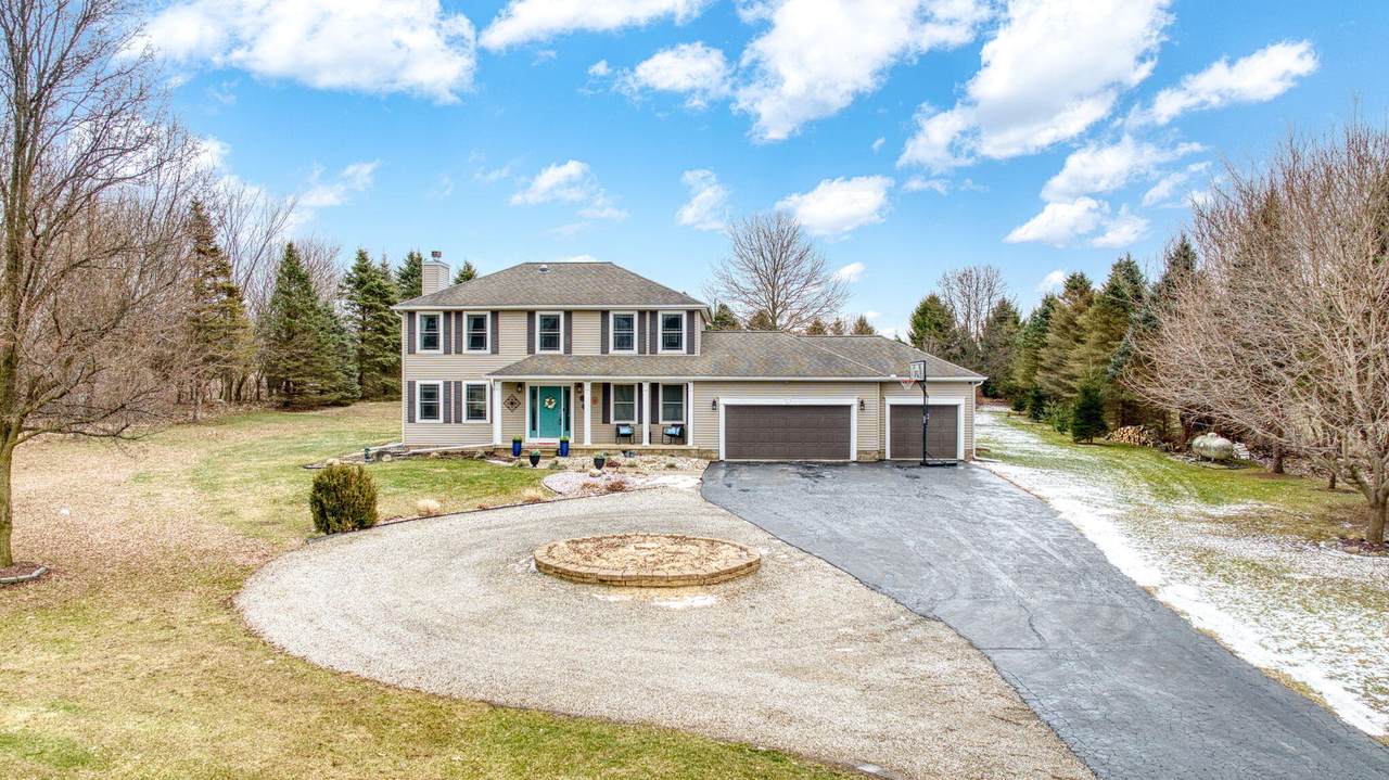 4055 Mathews Road - Photo 1