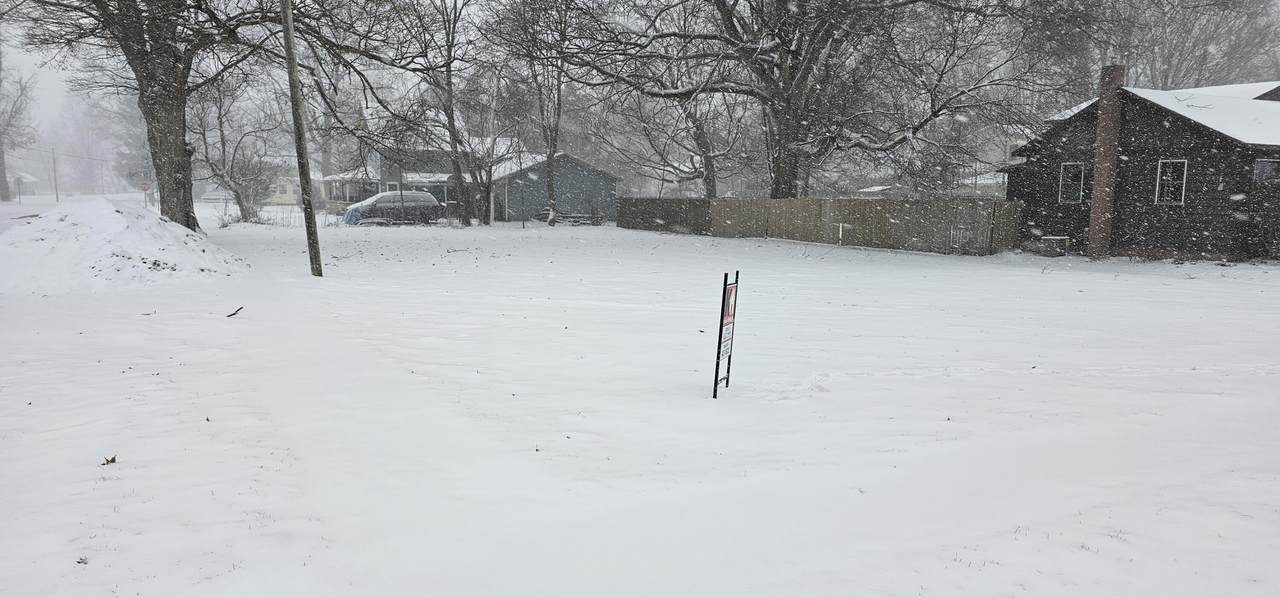  Glover Street - Photo 1