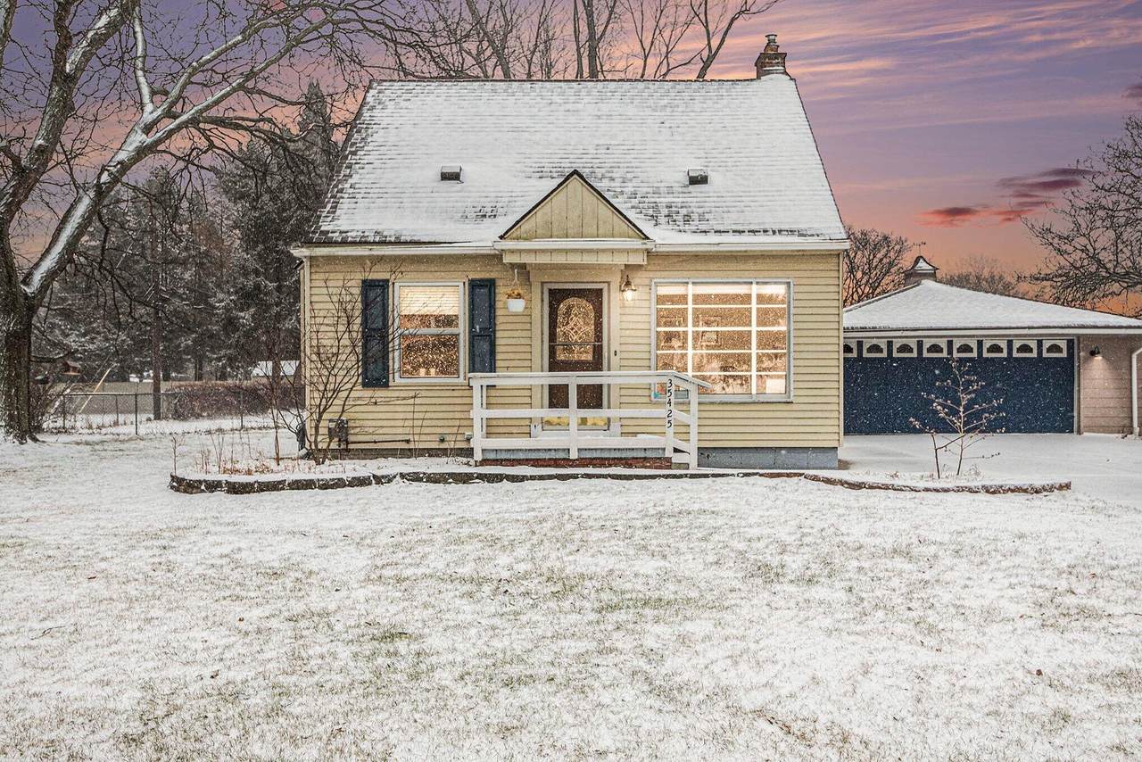 35425 5 Mile Road - Photo 1