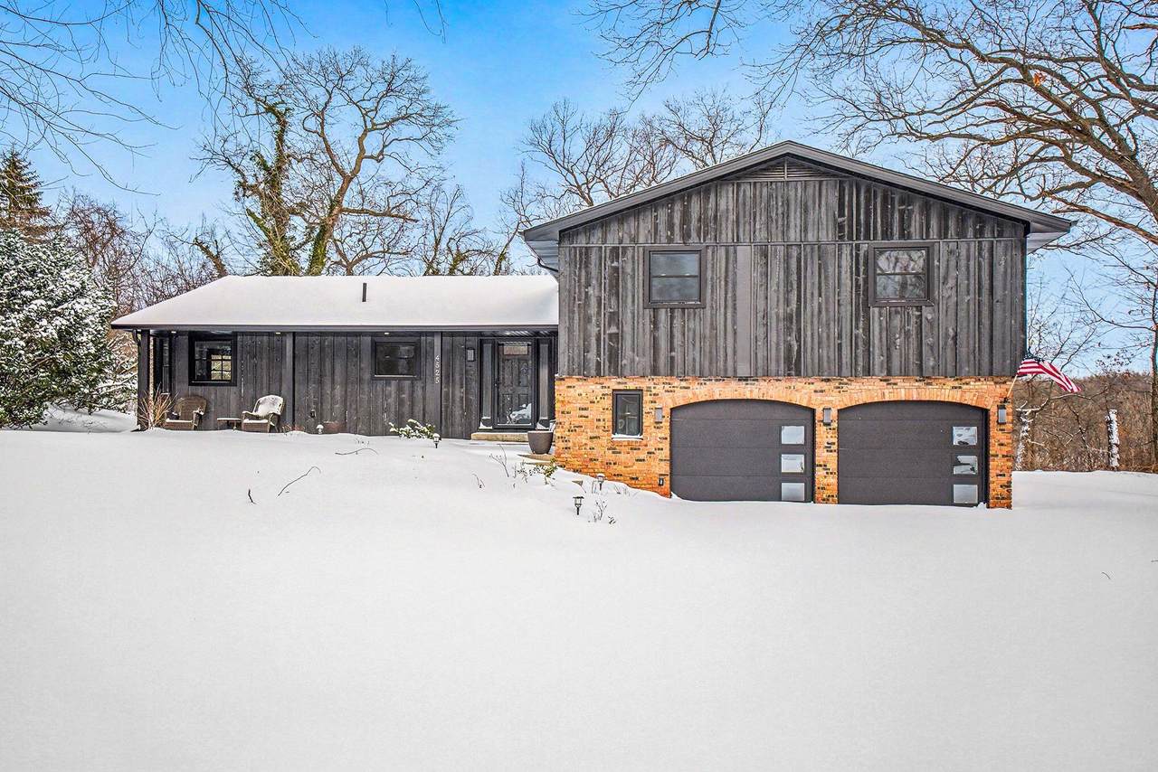 4525 Cedar Trail - Photo 1