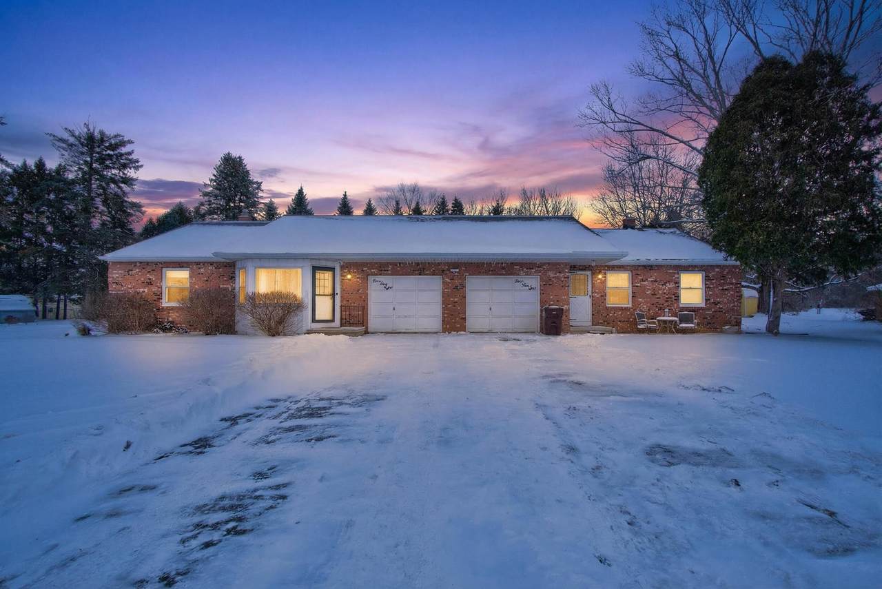 946-948 Hogsback Road - Photo 1