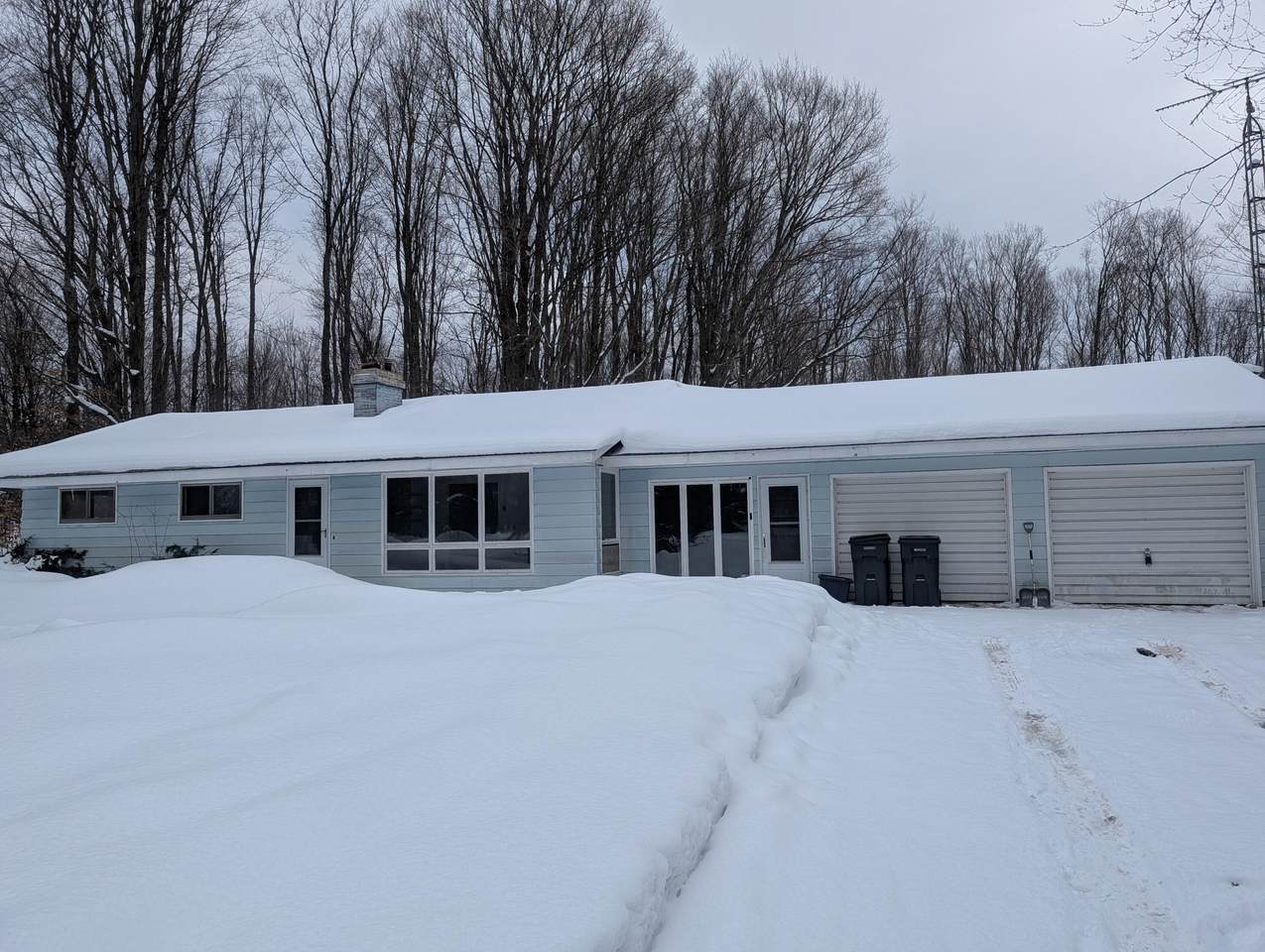 5545 25 Road - Photo 1