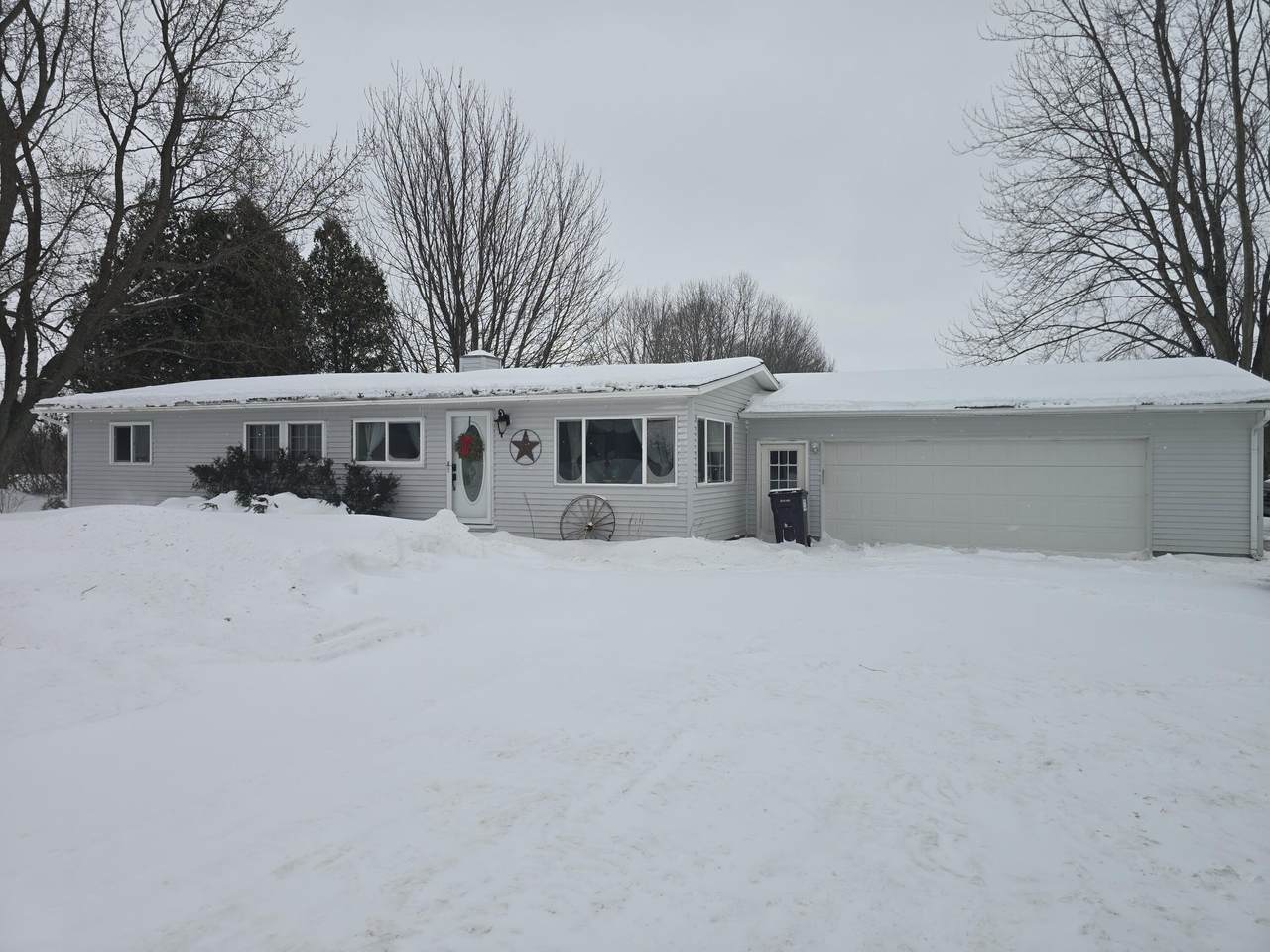 6025 Shelby Road - Photo 1