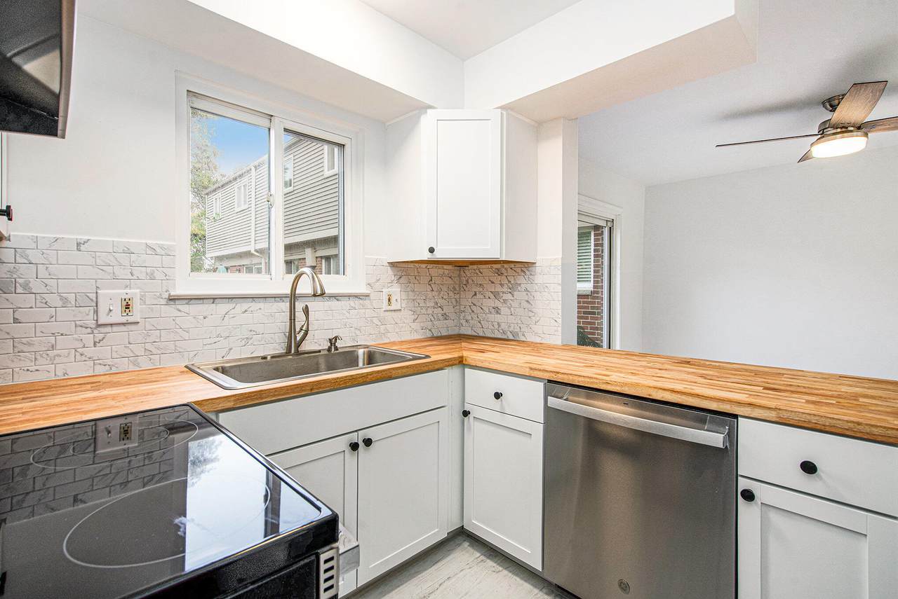 3351 Williamsburg Road - Photo 1