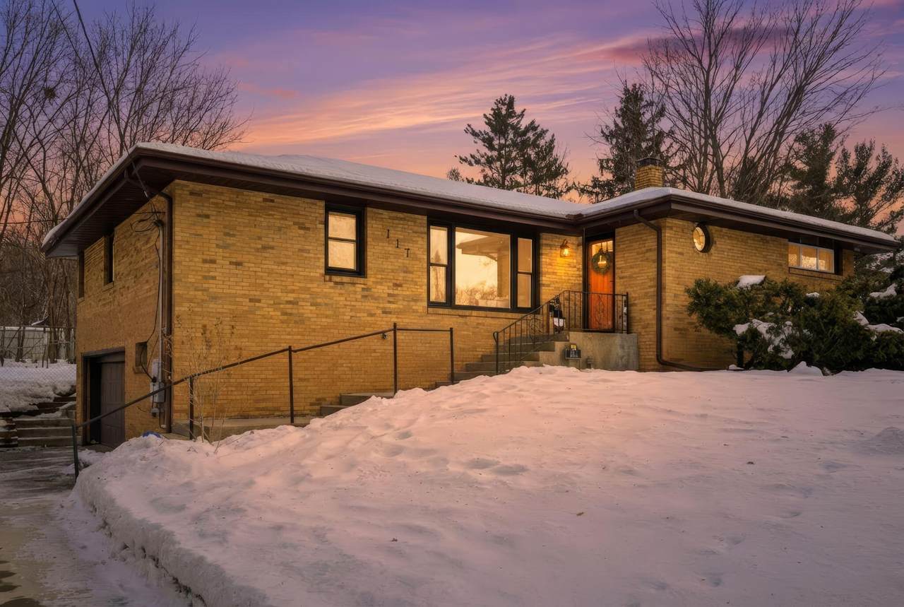 117 North Fairview - Photo 1