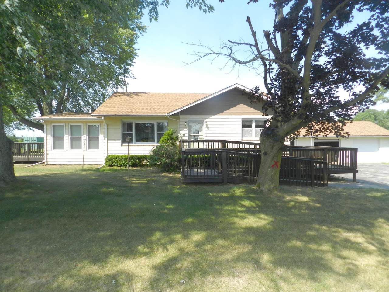 4495 Oxbow Road - Photo 1