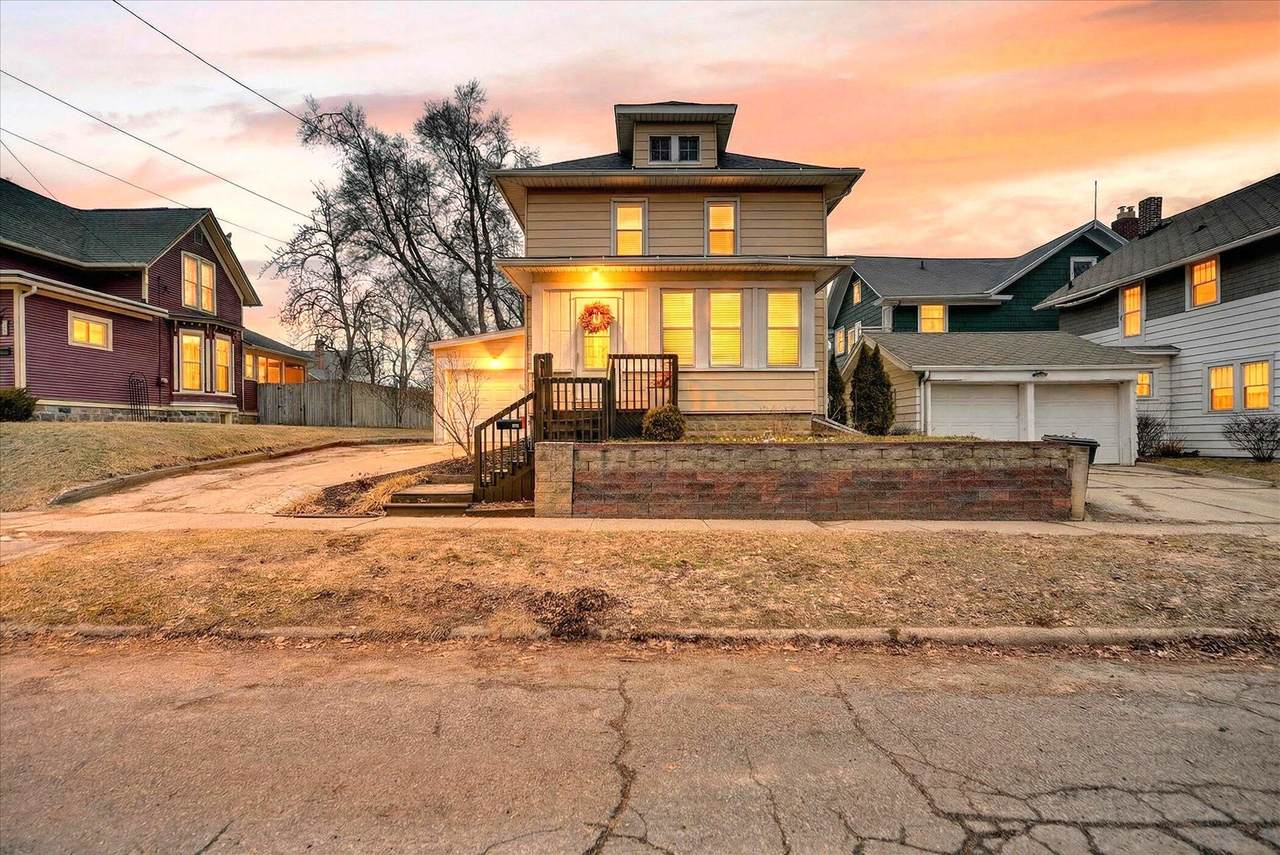 406 Garfield Street - Photo 1
