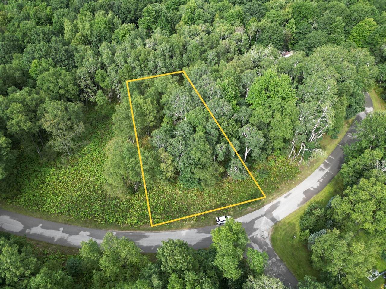 6188 Fox Run Circle - Photo 1