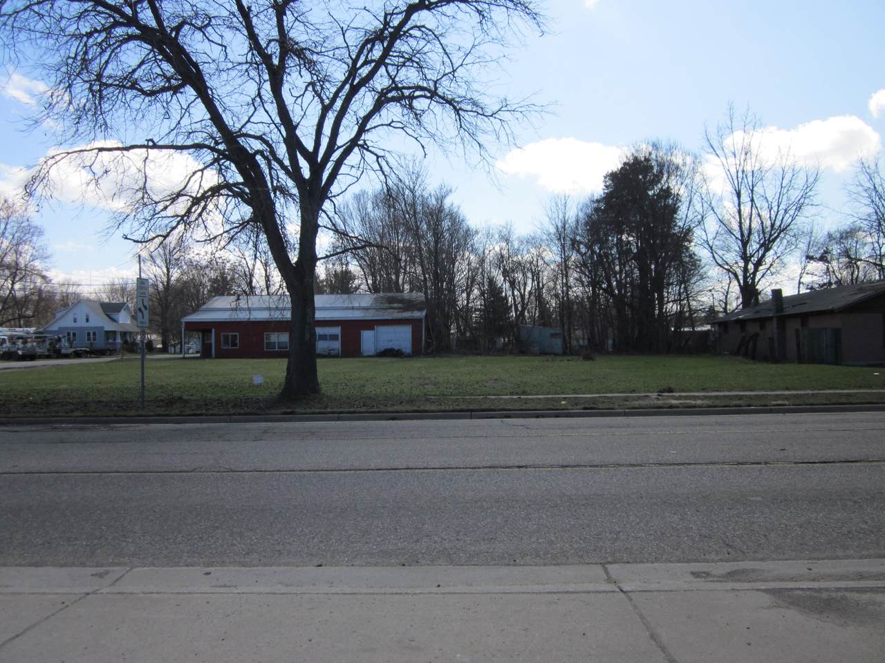 524 Main Street - Photo 1