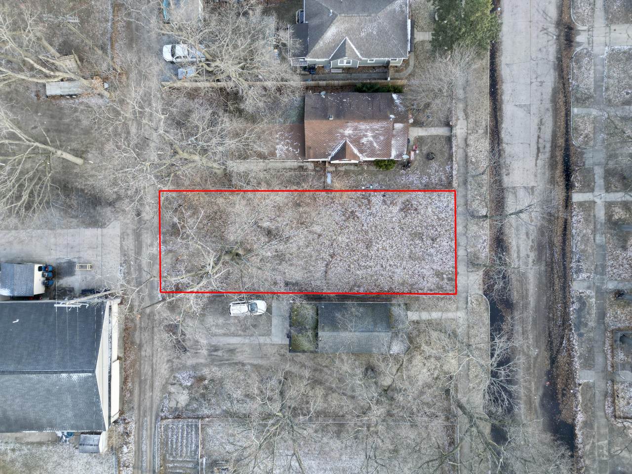 2011 5th Street - Photo 1