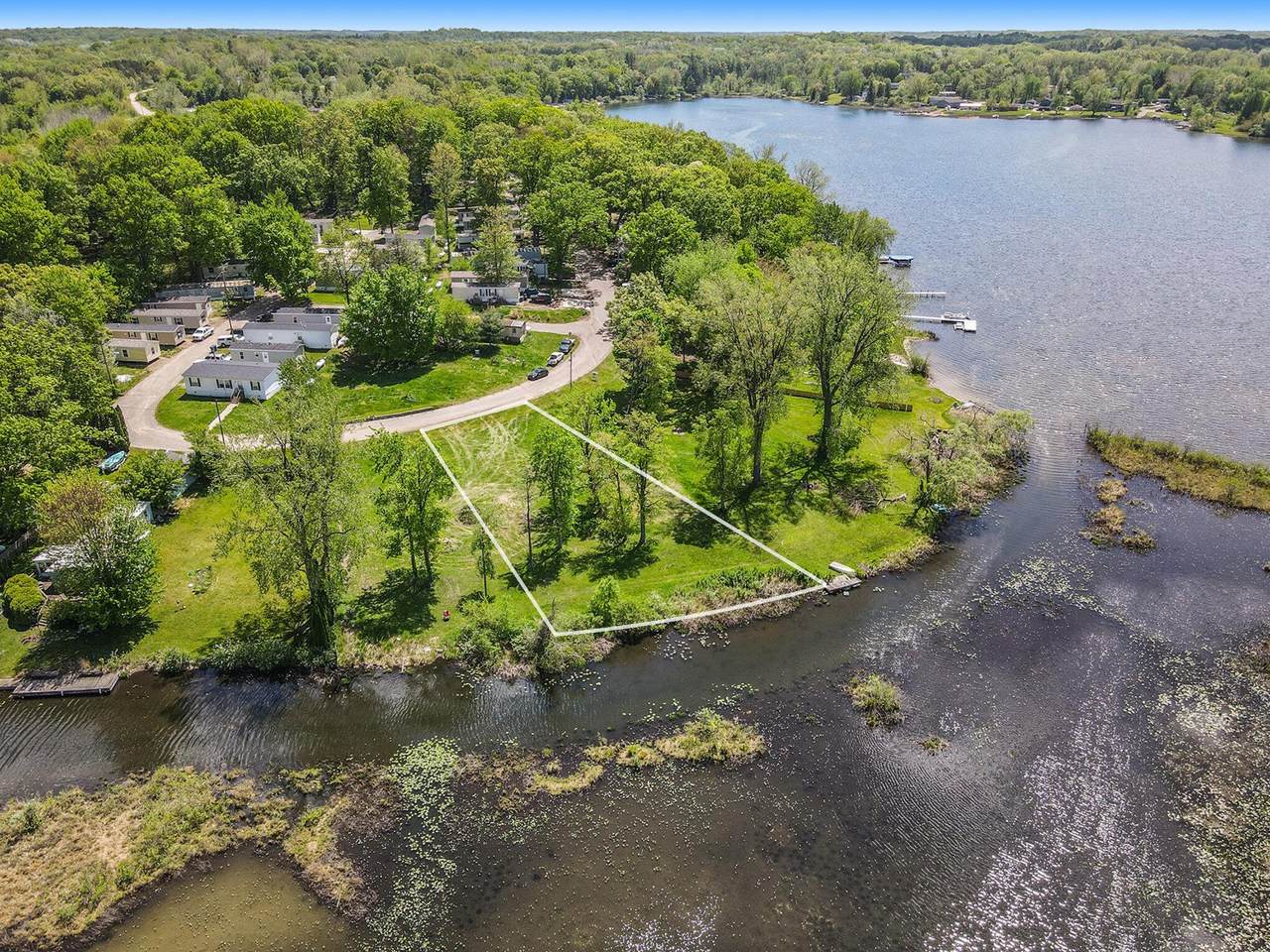  277 Lakeside Drive - Photo 1