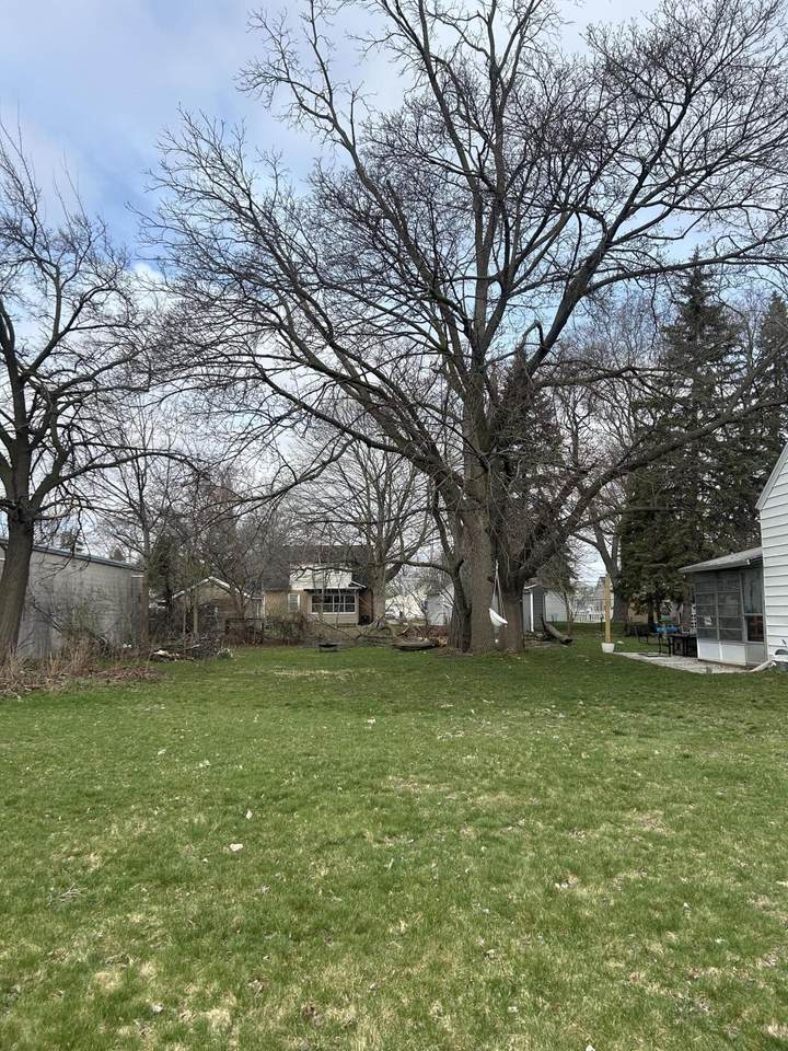 421 Van Allen Street - Photo 1