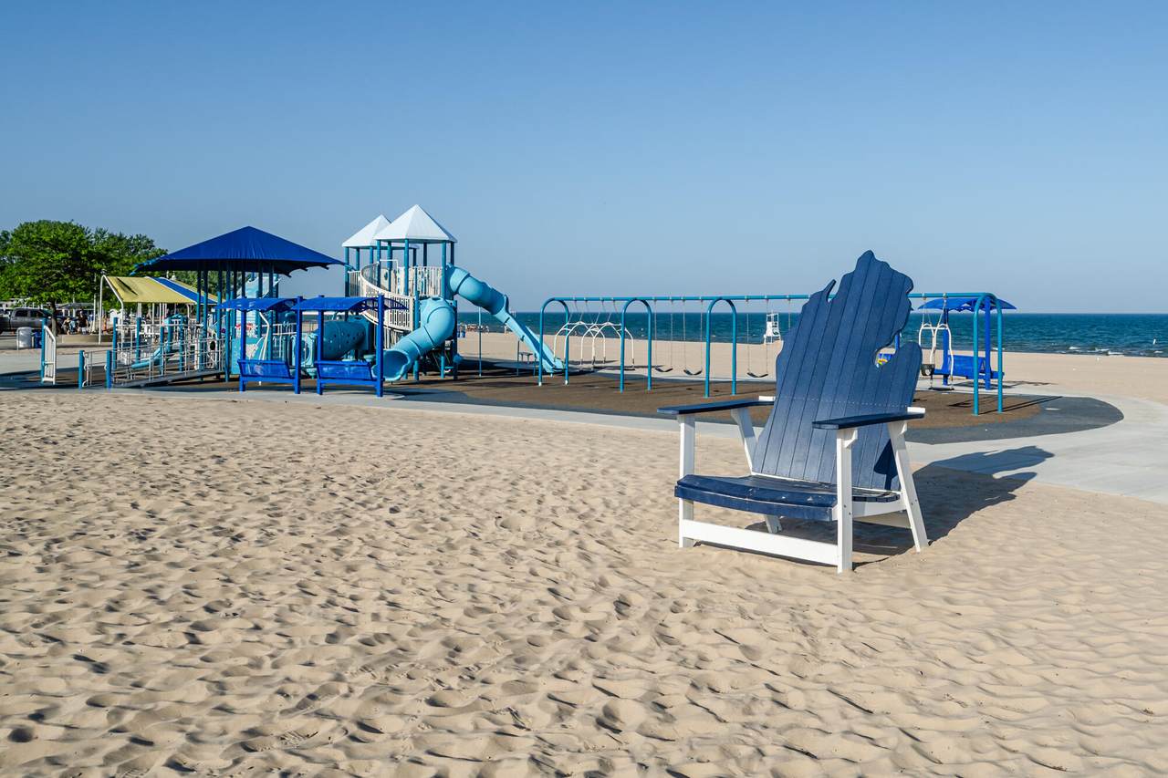 549 Dunewood - Photo 1