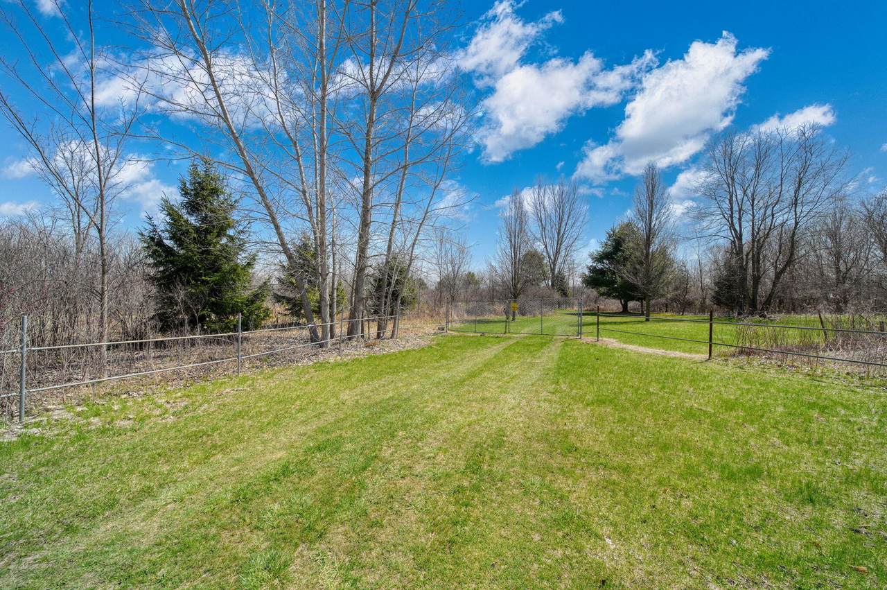 14961 Quaker Road - Photo 1