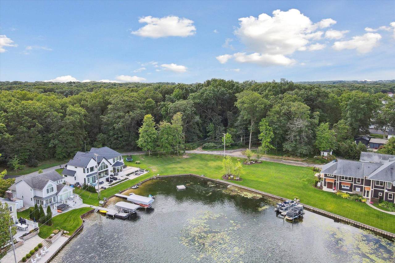 904 Eagle Lake Drive - Photo 1