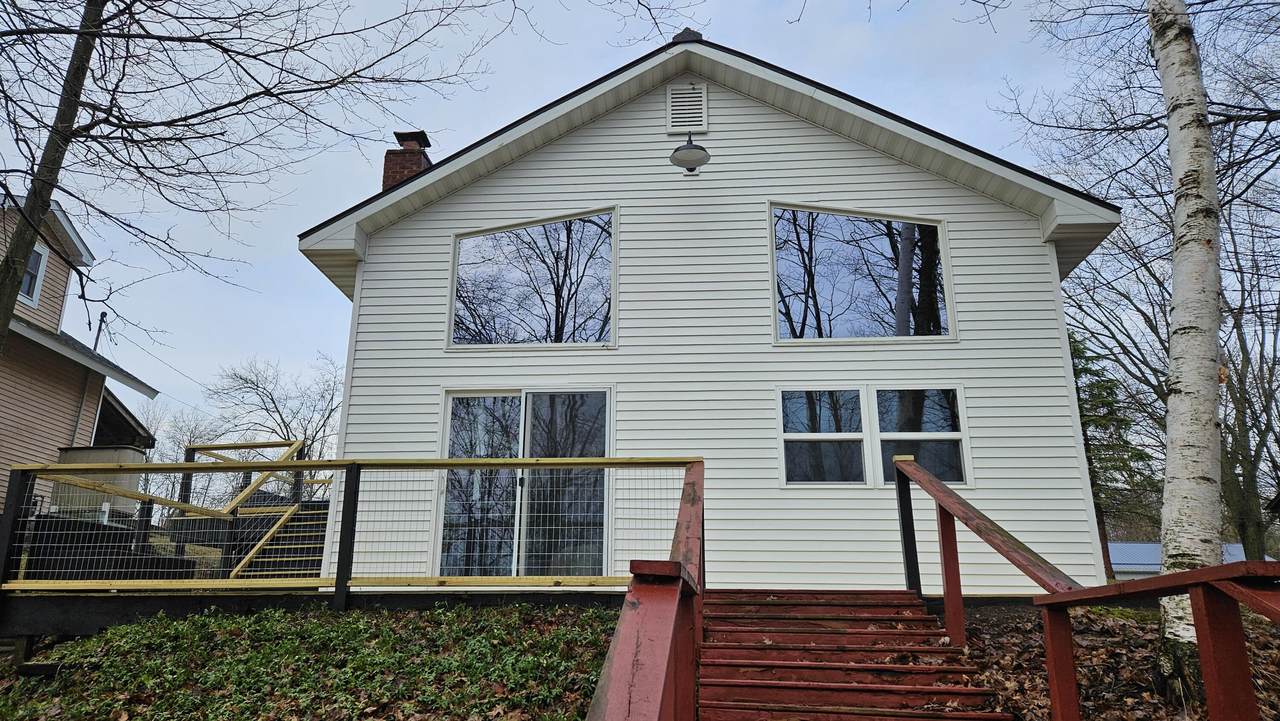 https://bt-photos.global.ssl.fastly.net/swmich/1280_boomver_1_26014932-2.jpg