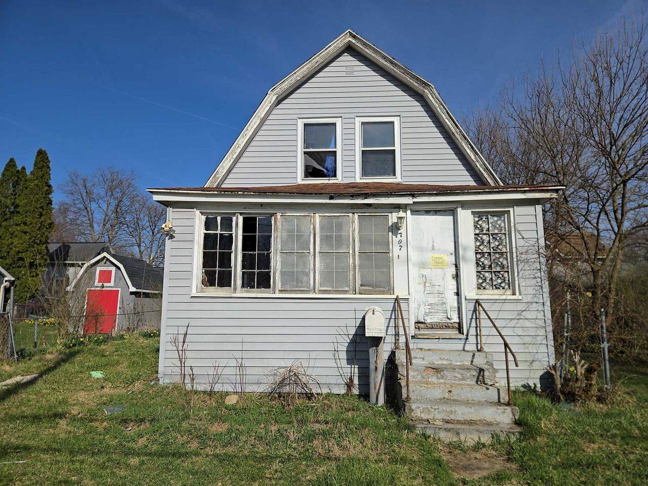 707 Eaton Street - Photo 1