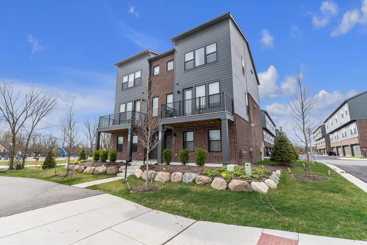 2110 Park Drive - Photo 1